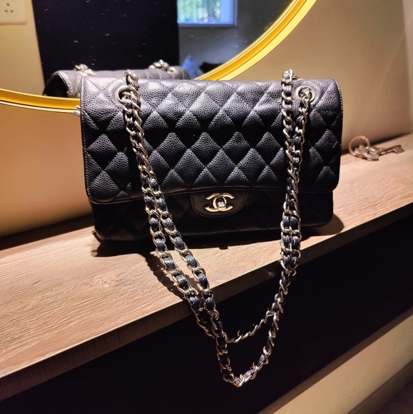 Chanel Black Quilted Caviar Medium Classic Double Flap - 15944875 serial number - Picture 5 of 16